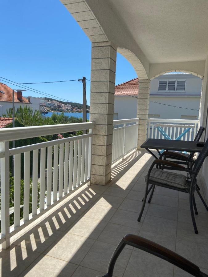 House Mare Apartment Trogir Exterior foto