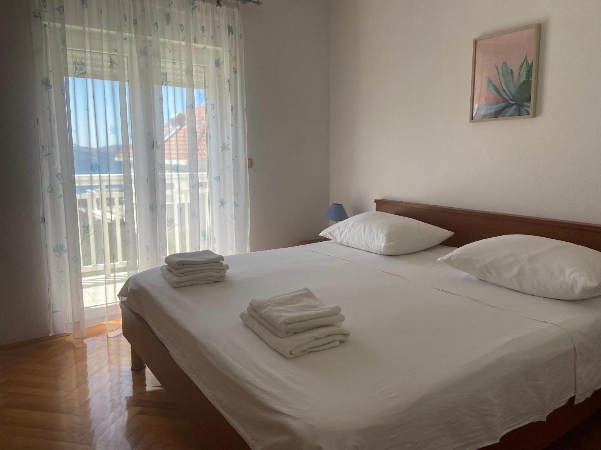 House Mare Apartment Trogir Exterior foto