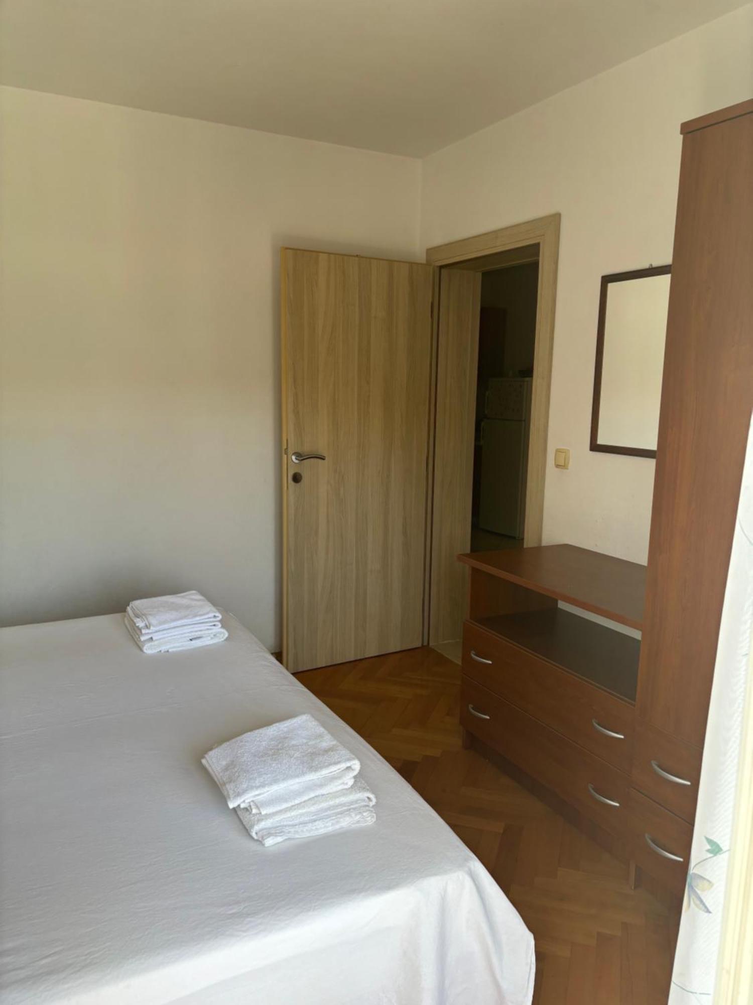 House Mare Apartment Trogir Exterior foto