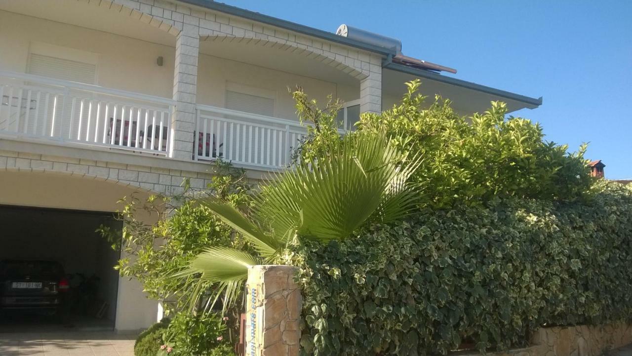 House Mare Apartment Trogir Exterior foto